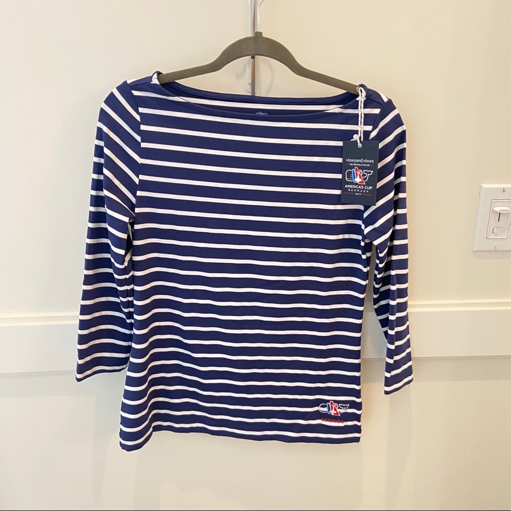 NEW WITH TAGS navy striped shirt